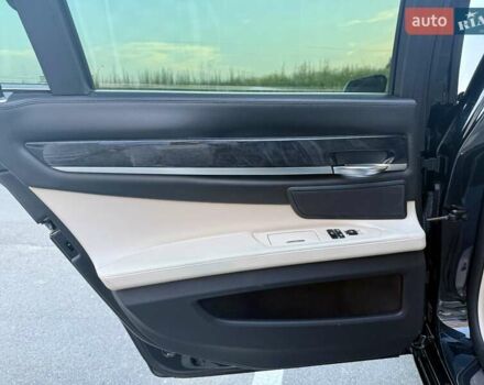 Черный БМВ 7 Серия, объемом двигателя 2.99 л и пробегом 299 тыс. км за 18499 $, фото 18 на Automoto.ua