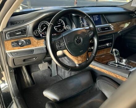 Черный БМВ 7 Серия, объемом двигателя 0 л и пробегом 201 тыс. км за 12999 $, фото 6 на Automoto.ua