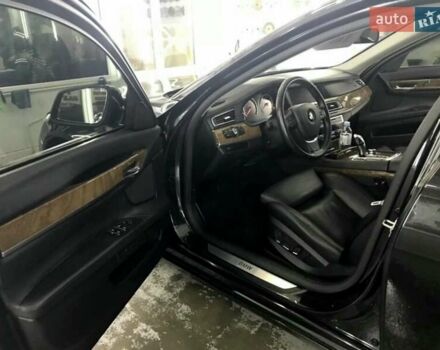 Черный БМВ 7 Серия, объемом двигателя 2.99 л и пробегом 200 тыс. км за 14998 $, фото 16 на Automoto.ua