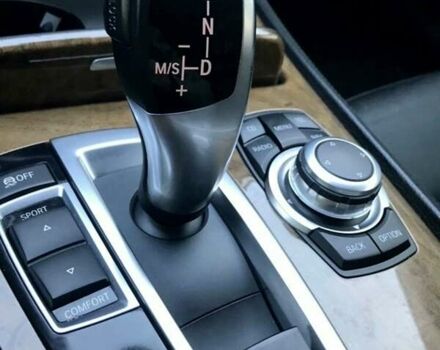 Черный БМВ 7 Серия, объемом двигателя 2.99 л и пробегом 200 тыс. км за 14998 $, фото 4 на Automoto.ua