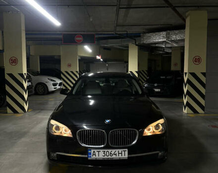 Черный БМВ 7 Серия, объемом двигателя 2.98 л и пробегом 179 тыс. км за 11900 $, фото 1 на Automoto.ua