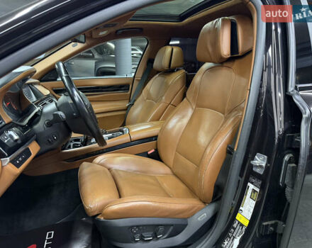 Черный БМВ 7 Серия, объемом двигателя 4.39 л и пробегом 290 тыс. км за 11900 $, фото 18 на Automoto.ua