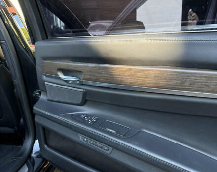 Черный БМВ 7 Серия, объемом двигателя 4.4 л и пробегом 260 тыс. км за 11900 $, фото 24 на Automoto.ua