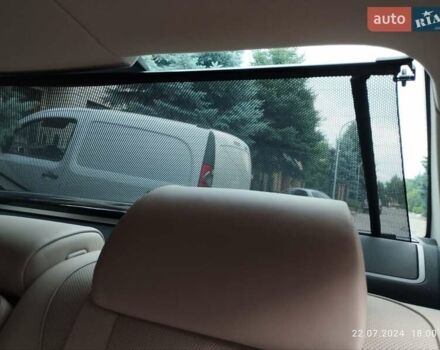 Черный БМВ 7 Серия, объемом двигателя 4.39 л и пробегом 32 тыс. км за 31990 $, фото 14 на Automoto.ua