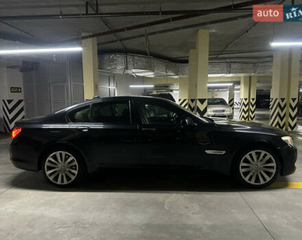 Черный БМВ 7 Серия, объемом двигателя 2.98 л и пробегом 179 тыс. км за 11900 $, фото 3 на Automoto.ua