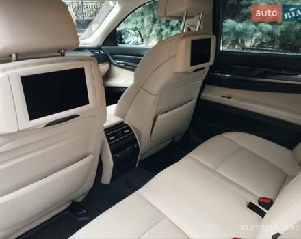 Черный БМВ 7 Серия, объемом двигателя 4.39 л и пробегом 32 тыс. км за 31990 $, фото 5 на Automoto.ua