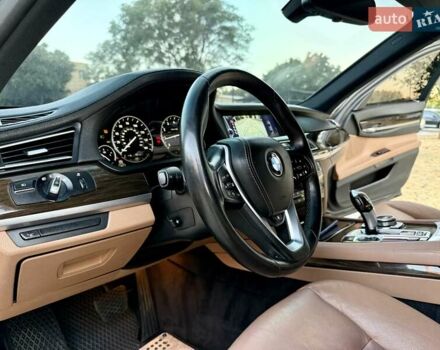 Черный БМВ 7 Серия, объемом двигателя 2.98 л и пробегом 293 тыс. км за 12400 $, фото 14 на Automoto.ua