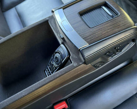 Черный БМВ 7 Серия, объемом двигателя 4.4 л и пробегом 260 тыс. км за 11900 $, фото 18 на Automoto.ua