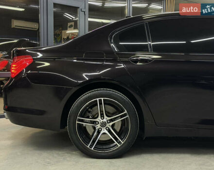 Черный БМВ 7 Серия, объемом двигателя 4.39 л и пробегом 290 тыс. км за 11900 $, фото 17 на Automoto.ua