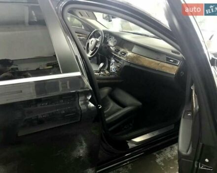 Черный БМВ 7 Серия, объемом двигателя 2.99 л и пробегом 200 тыс. км за 14998 $, фото 17 на Automoto.ua