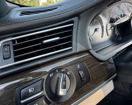 Черный БМВ 7 Серия, объемом двигателя 4.4 л и пробегом 80 тыс. км за 19333 $, фото 13 на Automoto.ua