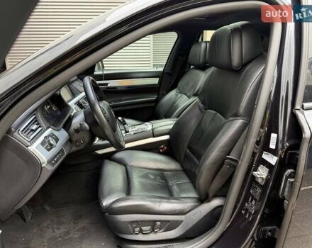 Черный БМВ 7 Серия, объемом двигателя 2.99 л и пробегом 295 тыс. км за 13490 $, фото 6 на Automoto.ua