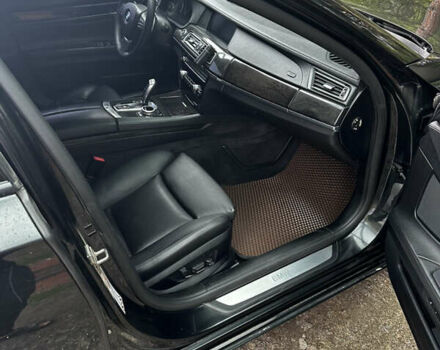 Черный БМВ 7 Серия, объемом двигателя 3 л и пробегом 260 тыс. км за 16500 $, фото 10 на Automoto.ua
