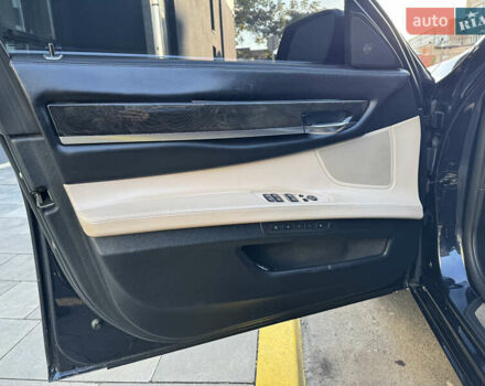 Черный БМВ 7 Серия, объемом двигателя 4.39 л и пробегом 275 тыс. км за 12800 $, фото 23 на Automoto.ua