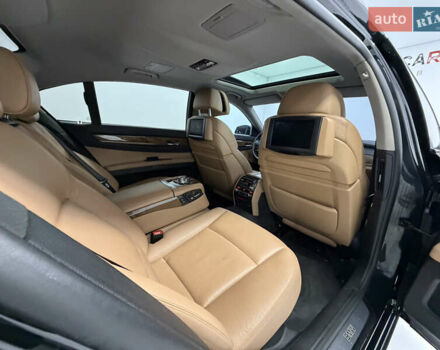 Черный БМВ 7 Серия, объемом двигателя 2.99 л и пробегом 199 тыс. км за 16500 $, фото 9 на Automoto.ua