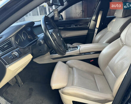 Черный БМВ 7 Серия, объемом двигателя 4.39 л и пробегом 275 тыс. км за 12800 $, фото 22 на Automoto.ua