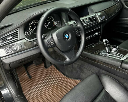 Черный БМВ 7 Серия, объемом двигателя 3 л и пробегом 260 тыс. км за 16500 $, фото 7 на Automoto.ua