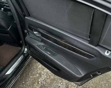 Черный БМВ 7 Серия, объемом двигателя 3 л и пробегом 260 тыс. км за 16500 $, фото 12 на Automoto.ua