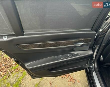 Черный БМВ 7 Серия, объемом двигателя 4.39 л и пробегом 170 тыс. км за 16800 $, фото 15 на Automoto.ua