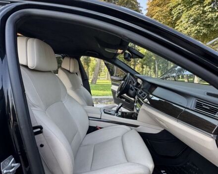 Черный БМВ 7 Серия, объемом двигателя 4.4 л и пробегом 80 тыс. км за 19333 $, фото 10 на Automoto.ua