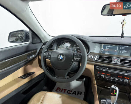 Черный БМВ 7 Серия, объемом двигателя 3 л и пробегом 200 тыс. км за 11200 $, фото 19 на Automoto.ua