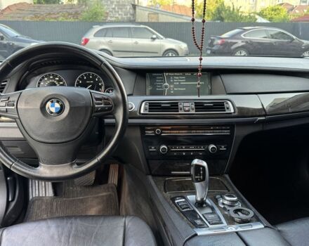 Чорний БМВ 7 Серія, об'ємом двигуна 3 л та пробігом 202 тис. км за 6500 $, фото 5 на Automoto.ua
