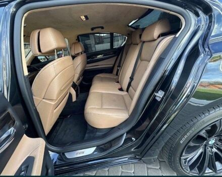 Черный БМВ 7 Серия, объемом двигателя 0 л и пробегом 180 тыс. км за 15500 $, фото 7 на Automoto.ua