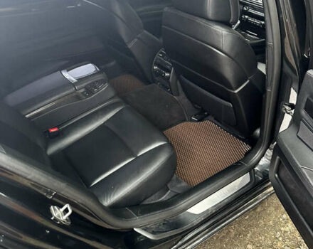 Черный БМВ 7 Серия, объемом двигателя 3 л и пробегом 260 тыс. км за 16500 $, фото 11 на Automoto.ua