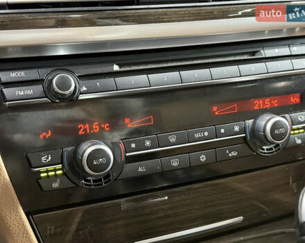 Черный БМВ 7 Серия, объемом двигателя 3 л и пробегом 200 тыс. км за 11200 $, фото 24 на Automoto.ua