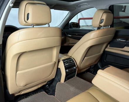 Черный БМВ 7 Серия, объемом двигателя 3 л и пробегом 200 тыс. км за 11200 $, фото 43 на Automoto.ua