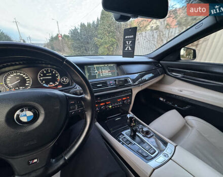 Черный БМВ 7 Серия, объемом двигателя 4.39 л и пробегом 275 тыс. км за 12800 $, фото 20 на Automoto.ua