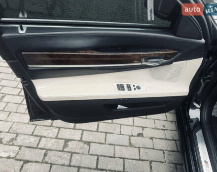 Черный БМВ 7 Серия, объемом двигателя 2.98 л и пробегом 285 тыс. км за 12500 $, фото 29 на Automoto.ua