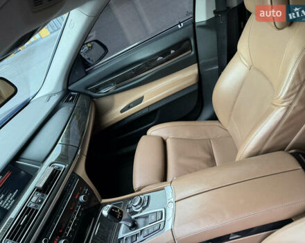 Черный БМВ 7 Серия, объемом двигателя 3 л и пробегом 265 тыс. км за 24900 $, фото 7 на Automoto.ua