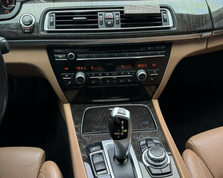 Черный БМВ 7 Серия, объемом двигателя 3 л и пробегом 265 тыс. км за 24900 $, фото 8 на Automoto.ua