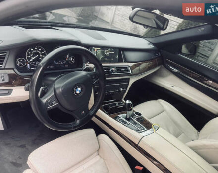Черный БМВ 7 Серия, объемом двигателя 2.98 л и пробегом 285 тыс. км за 12500 $, фото 28 на Automoto.ua