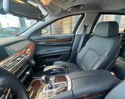 Черный БМВ 7 Серия, объемом двигателя 0 л и пробегом 21 тыс. км за 140473 $, фото 6 на Automoto.ua