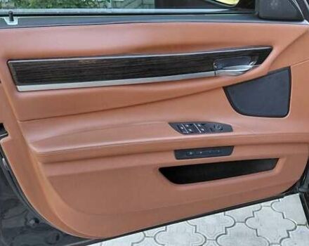 Чорний БМВ 7 Серія, об'ємом двигуна 2.99 л та пробігом 172 тис. км за 20999 $, фото 17 на Automoto.ua