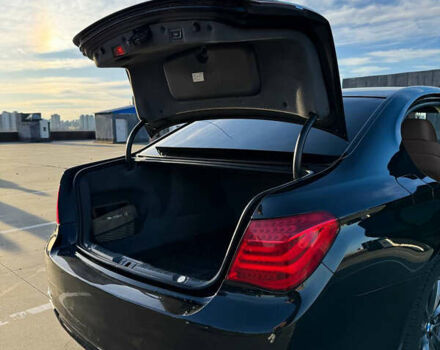 Черный БМВ 7 Серия, объемом двигателя 2.99 л и пробегом 302 тыс. км за 20000 $, фото 17 на Automoto.ua