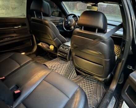 Черный БМВ 7 Серия, объемом двигателя 3 л и пробегом 240 тыс. км за 15500 $, фото 5 на Automoto.ua