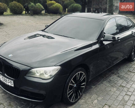 Черный БМВ 7 Серия, объемом двигателя 2.98 л и пробегом 285 тыс. км за 12500 $, фото 3 на Automoto.ua