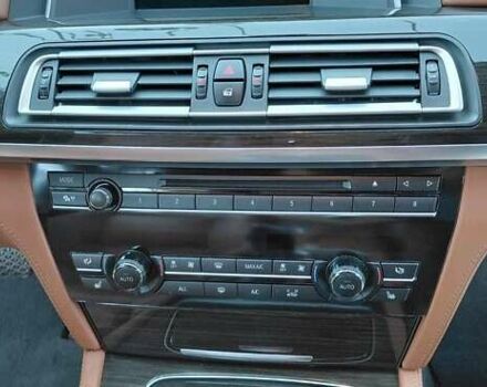 Чорний БМВ 7 Серія, об'ємом двигуна 2.99 л та пробігом 172 тис. км за 20999 $, фото 28 на Automoto.ua