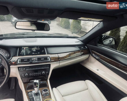 Черный БМВ 7 Серия, объемом двигателя 2.98 л и пробегом 285 тыс. км за 12500 $, фото 32 на Automoto.ua