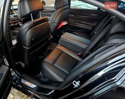 Чорний БМВ 7 Серія, об'ємом двигуна 2.98 л та пробігом 157 тис. км за 20000 $, фото 28 на Automoto.ua