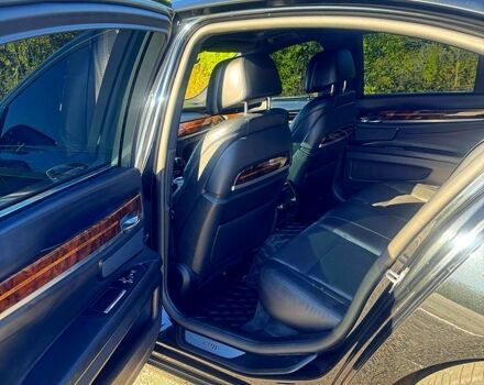 Черный БМВ 7 Серия, объемом двигателя 3 л и пробегом 240 тыс. км за 24500 $, фото 6 на Automoto.ua