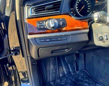 Черный БМВ 7 Серия, объемом двигателя 3 л и пробегом 240 тыс. км за 24500 $, фото 4 на Automoto.ua