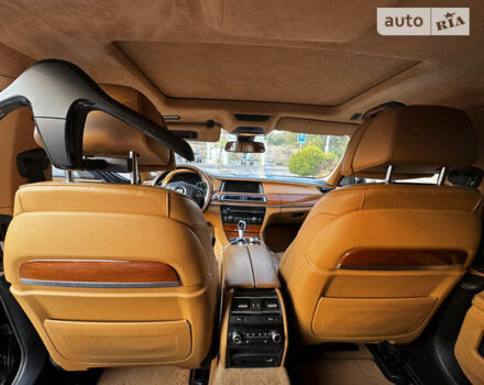 Черный БМВ 7 Серия, объемом двигателя 2.99 л и пробегом 225 тыс. км за 20000 $, фото 9 на Automoto.ua