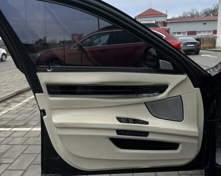 Черный БМВ 7 Серия, объемом двигателя 2.99 л и пробегом 275 тыс. км за 23500 $, фото 19 на Automoto.ua