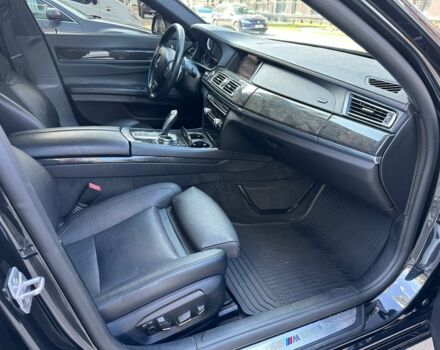 Черный БМВ 7 Серия, объемом двигателя 3 л и пробегом 250 тыс. км за 14000 $, фото 15 на Automoto.ua