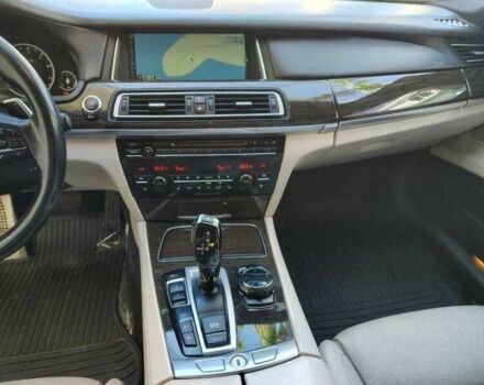 Черный БМВ 7 Серия, объемом двигателя 4.4 л и пробегом 78 тыс. км за 4500 $, фото 8 на Automoto.ua