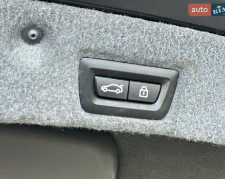 Черный БМВ 7 Серия, объемом двигателя 2.98 л и пробегом 245 тыс. км за 14000 $, фото 6 на Automoto.ua